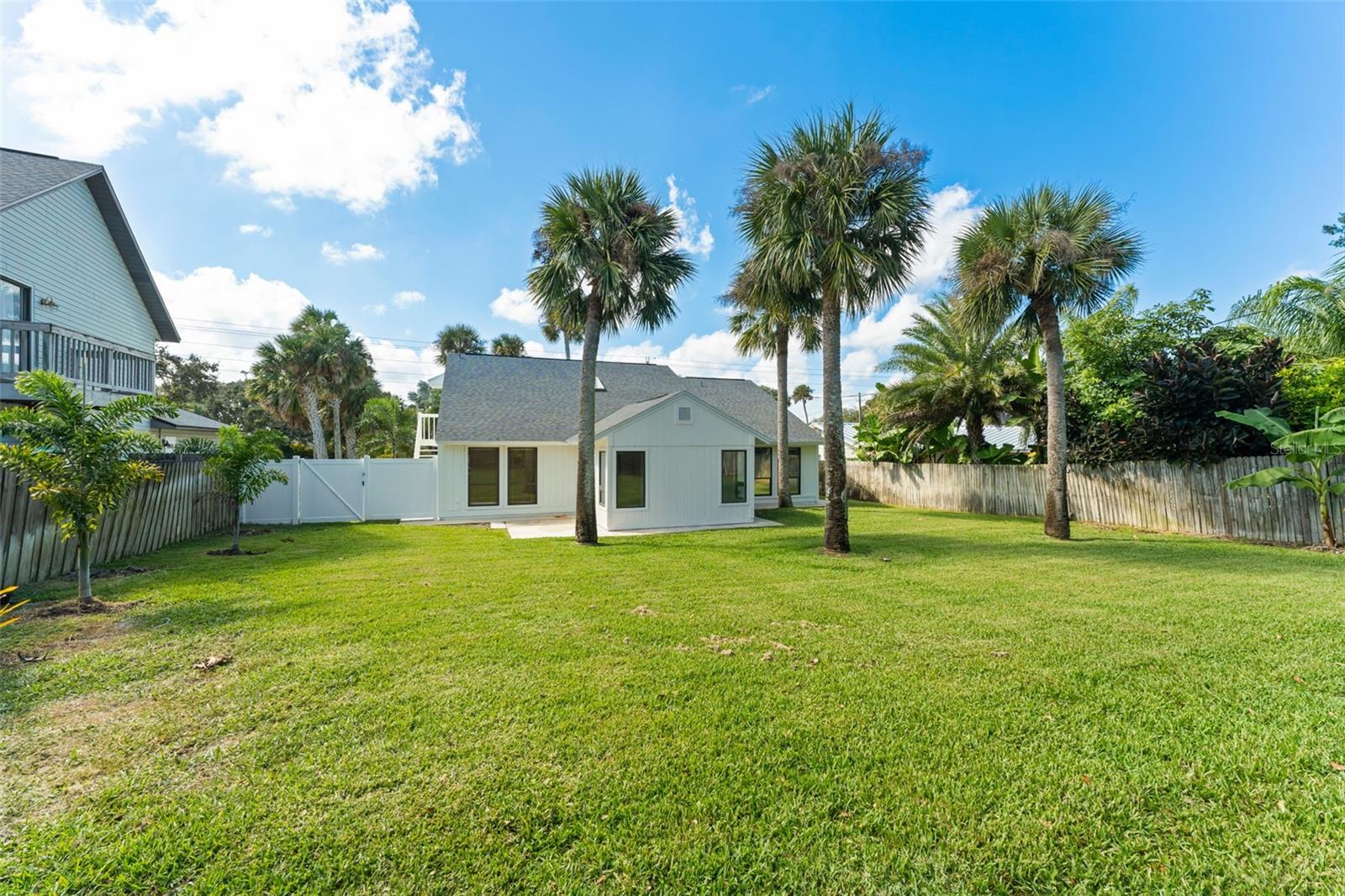 Image 40 of 51 For 4615 Saxon Drive