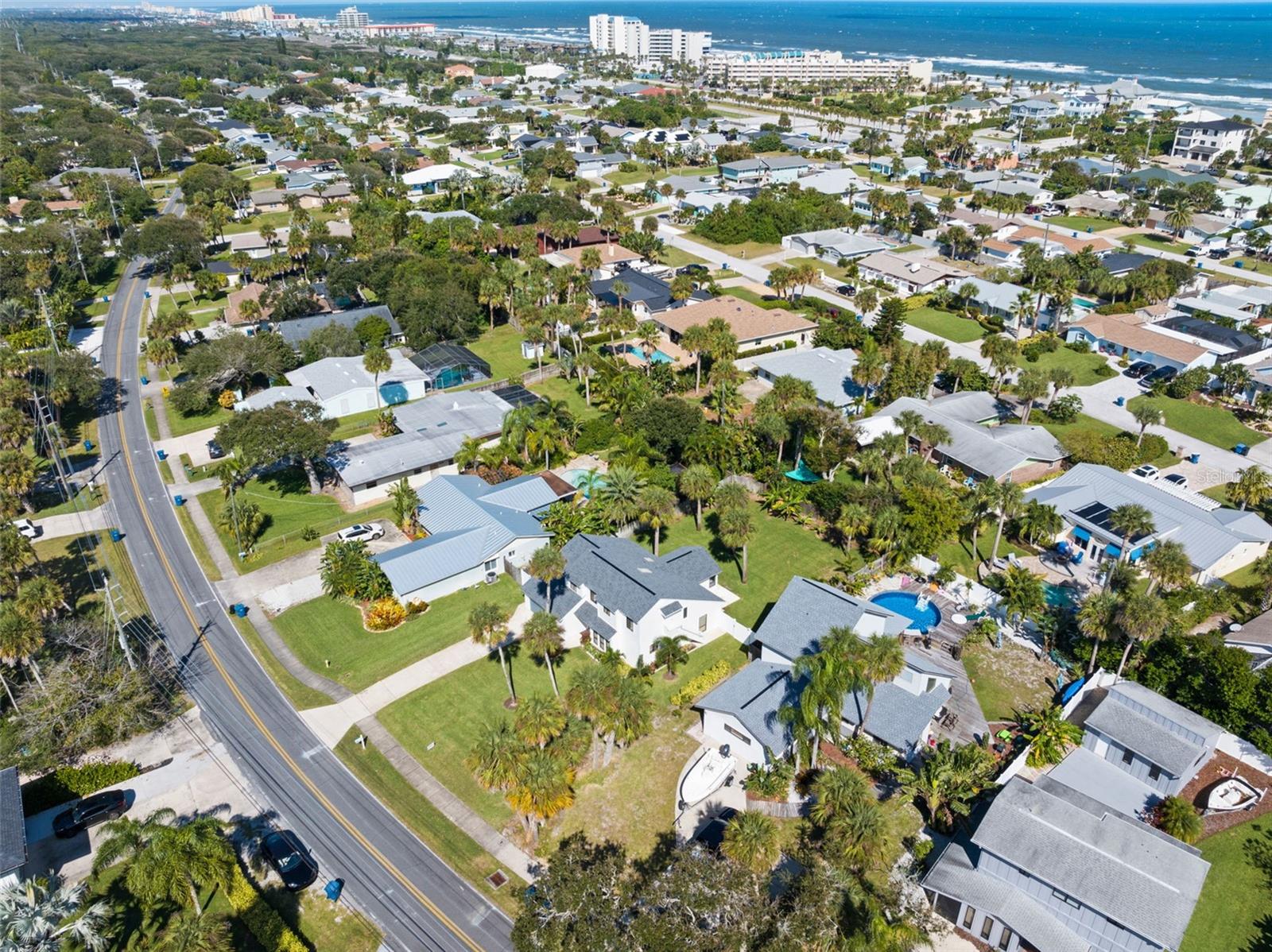 Image 45 of 51 For 4615 Saxon Drive