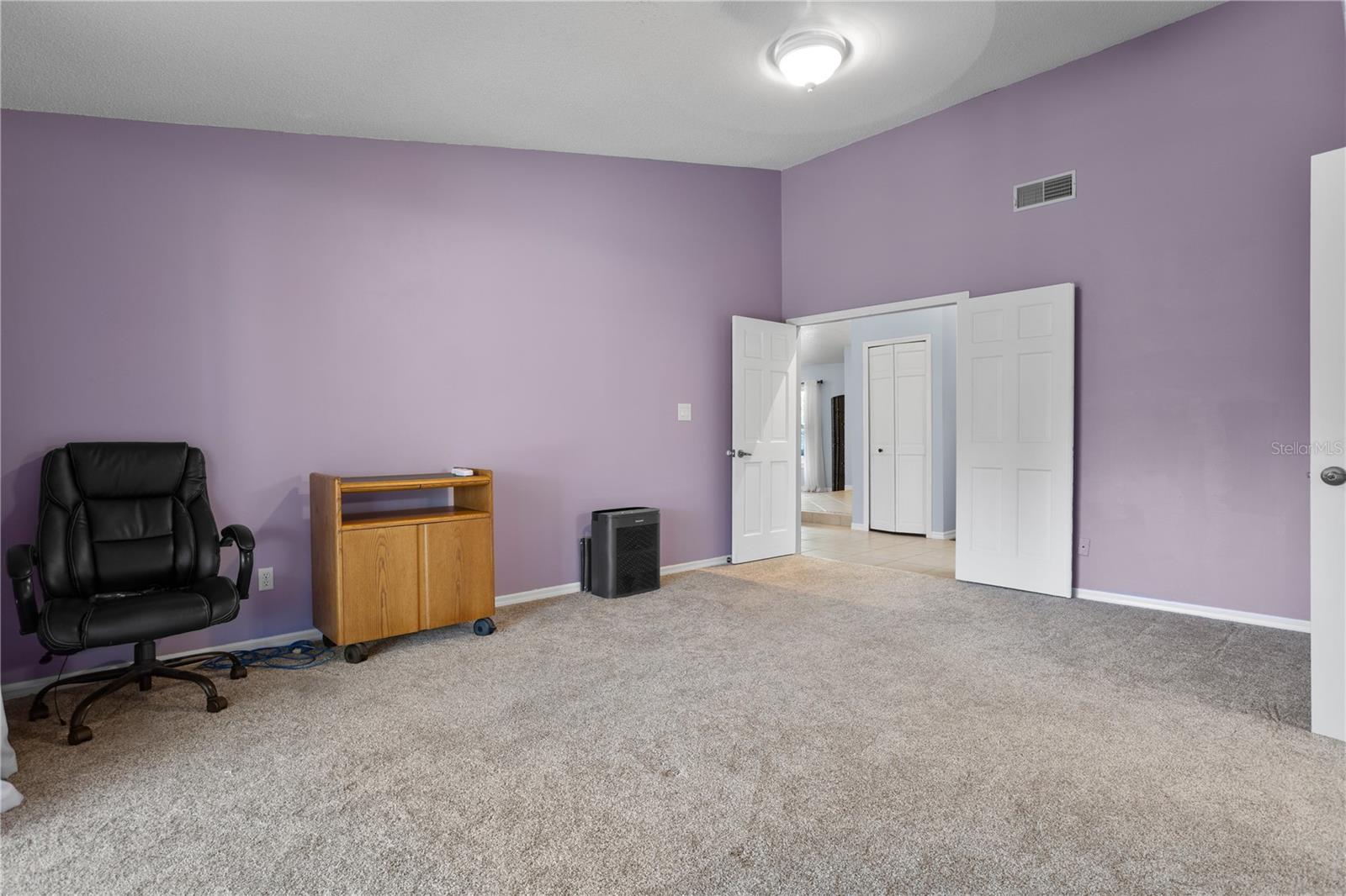 Image 16 of 39 For 4087 Belle Meade Court