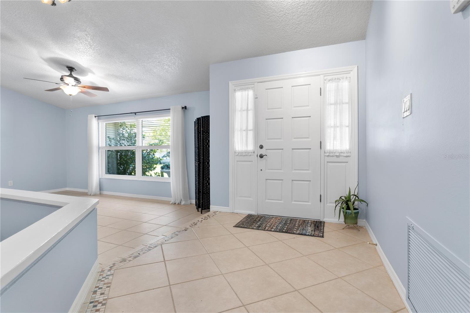 Image 3 of 39 For 4087 Belle Meade Court