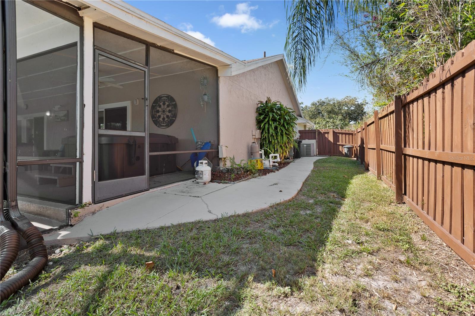 Image 37 of 39 For 4087 Belle Meade Court