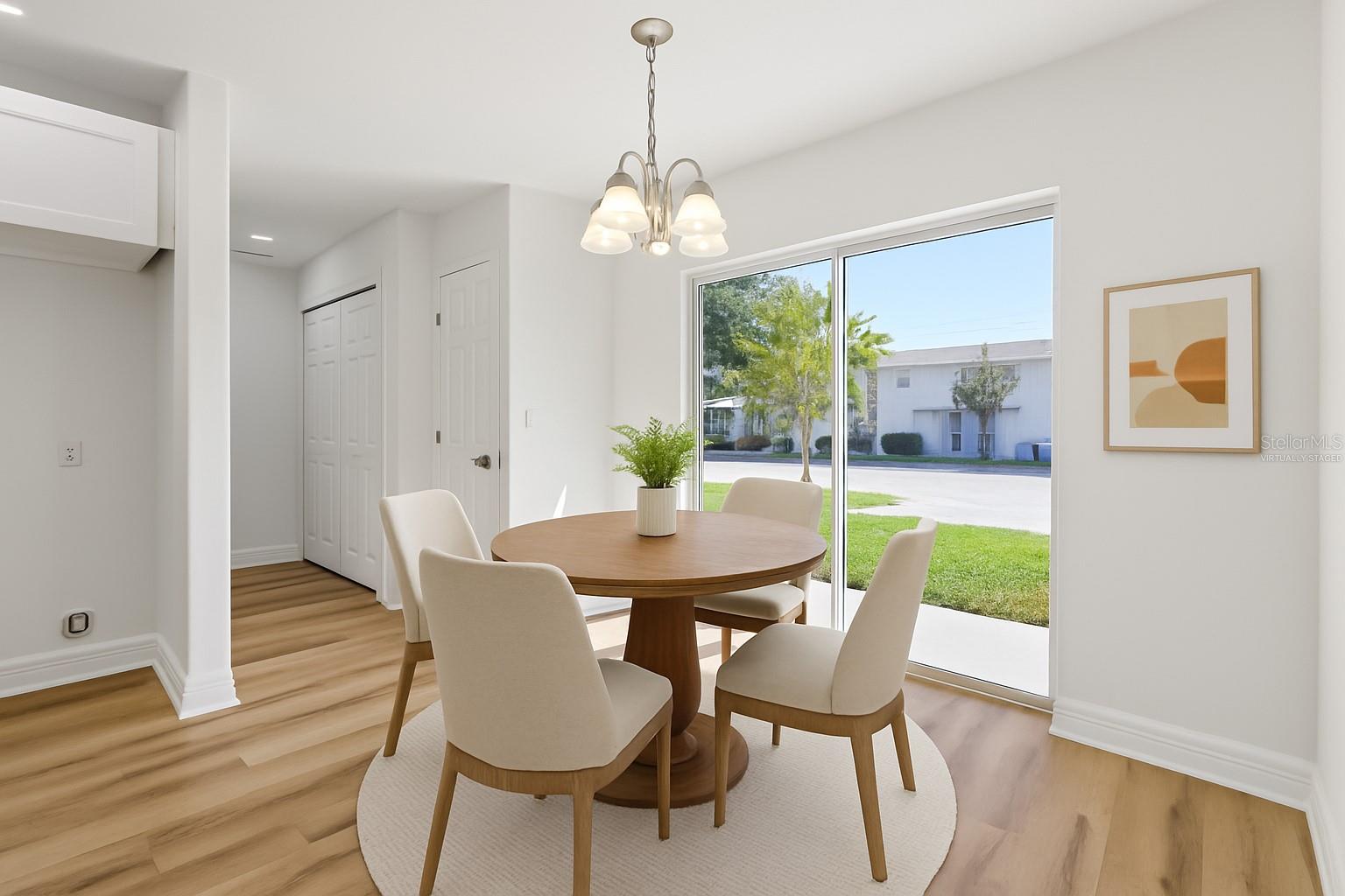 Image 13 of 33 For 222 Carpenters Way 70