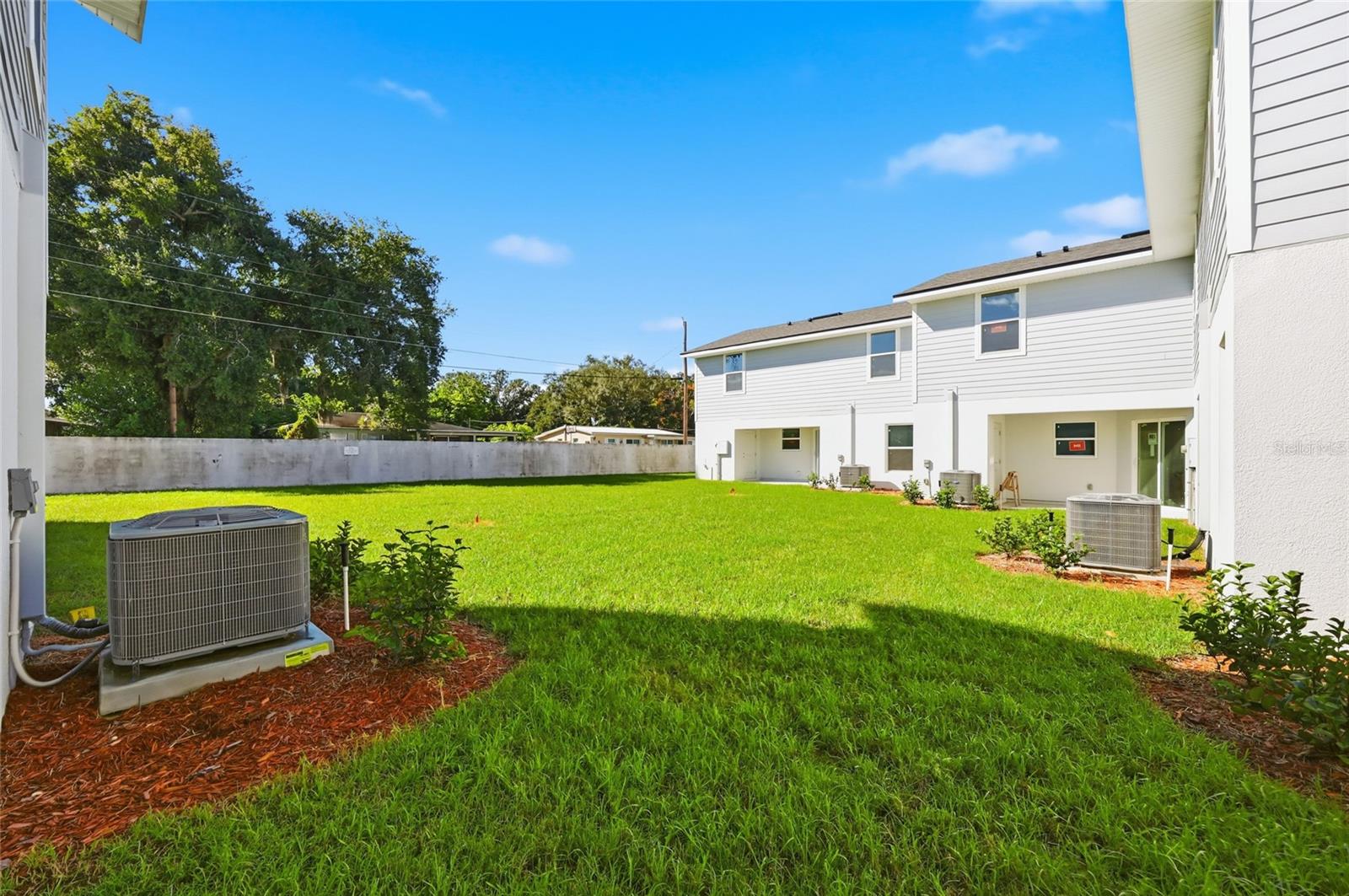 Image 28 of 33 For 222 Carpenters Way 70