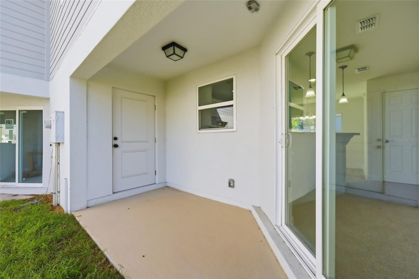 Image 30 of 33 For 222 Carpenters Way 70