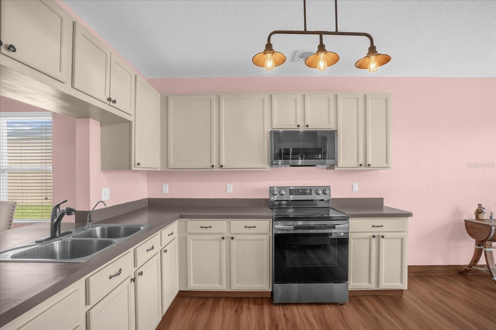 Image 8 of 16 For 3643 Julius Estates Boulevard