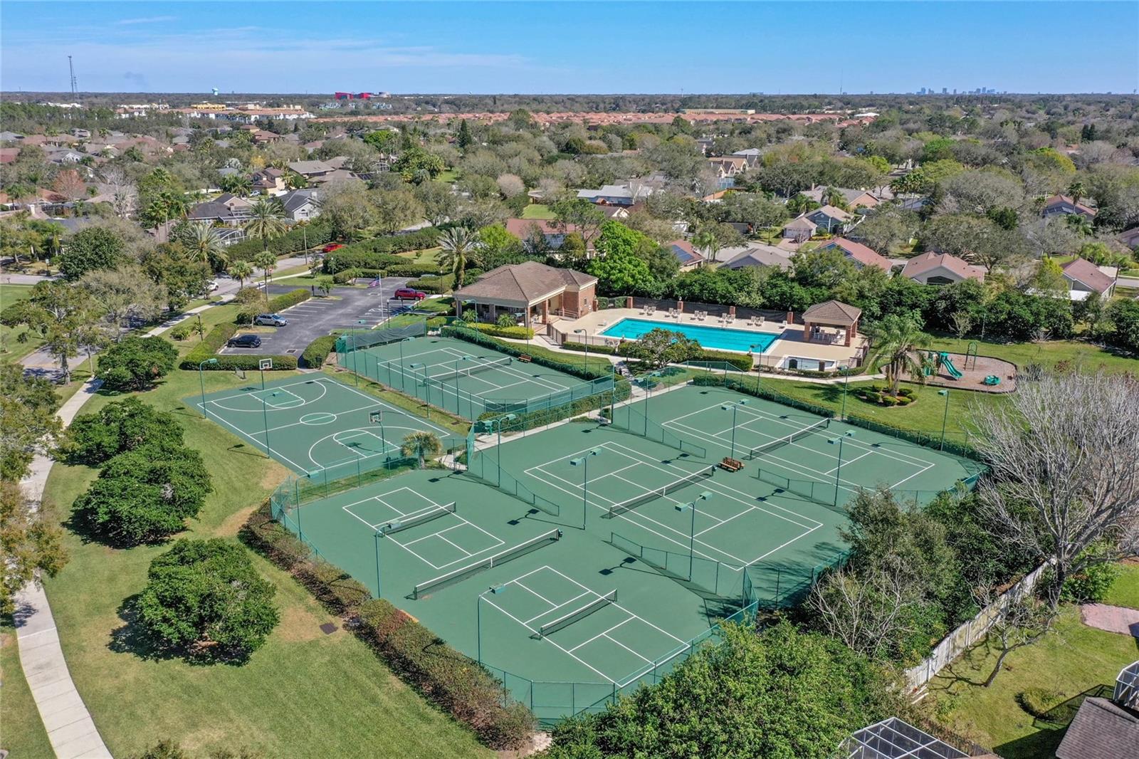 Image 20 of 48 For 427 Dunoon Street