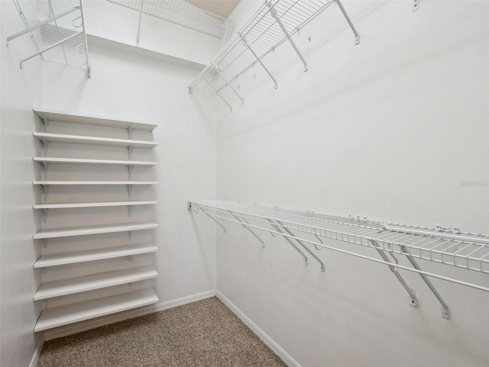 Image 26 of 48 For 427 Dunoon Street