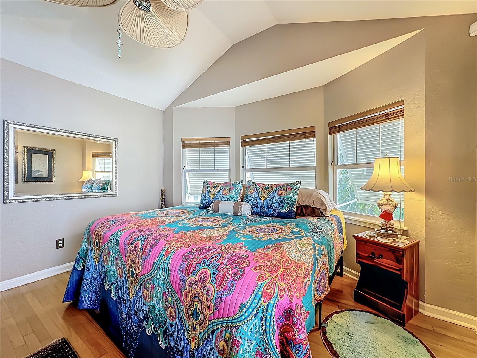 Image 28 of 51 For 1611 Delaney Avenue