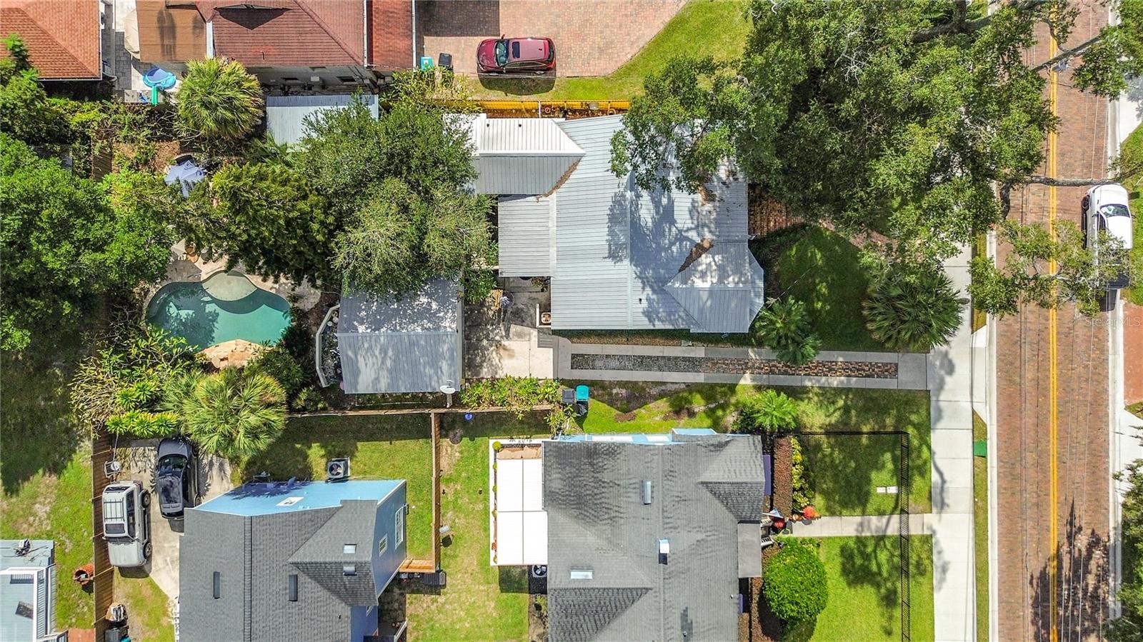 Image 47 of 51 For 1611 Delaney Avenue