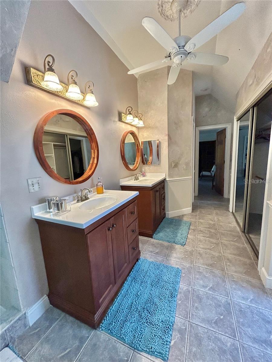 Image 43 of 60 For 2943 Marquesas Court