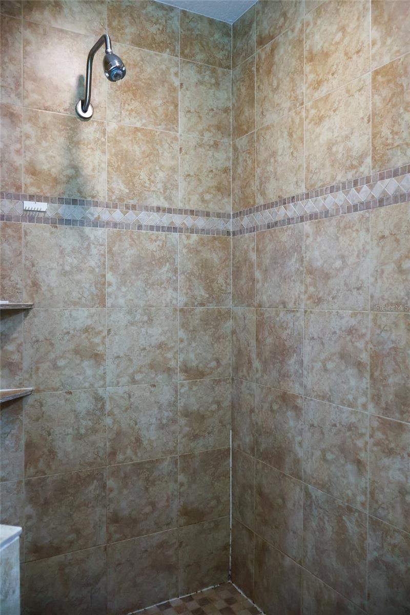 Image 20 of 78 For 338 Isle Of Sky Circle