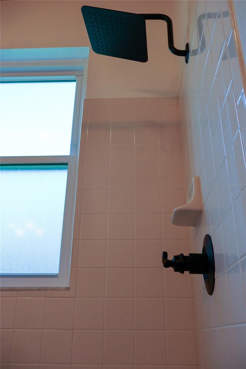 Image 39 of 78 For 338 Isle Of Sky Circle