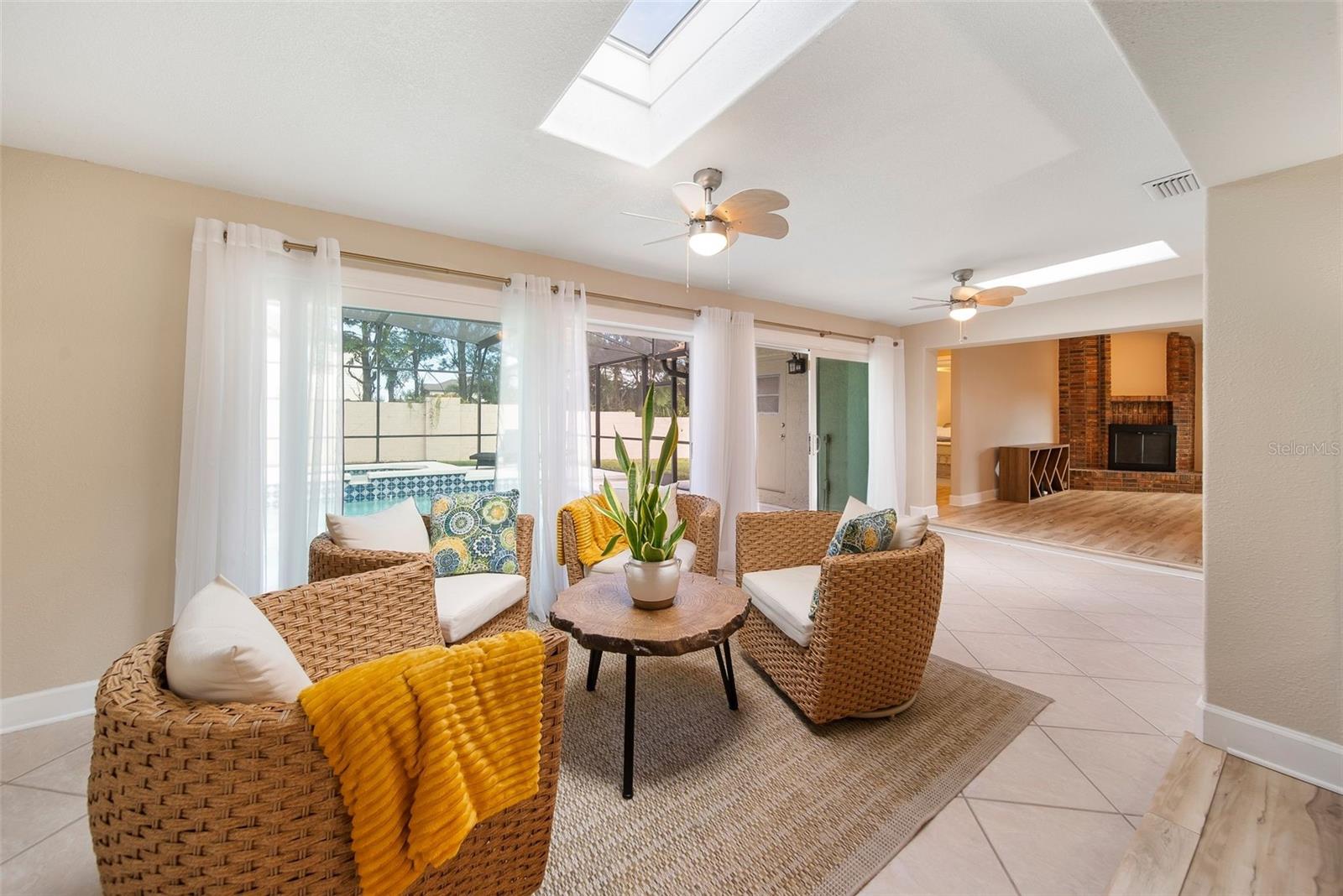 Image 35 of 51 For 2421 Jennifer Hope Boulevard