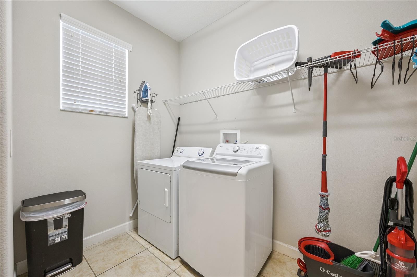 Image 46 of 51 For 8902 Candy Palm Road