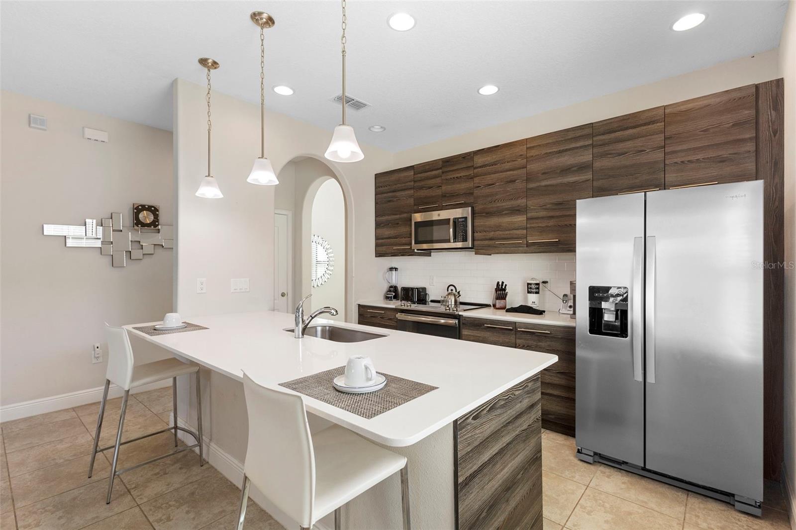 Image 10 of 61 For 137 Angelas Avenue