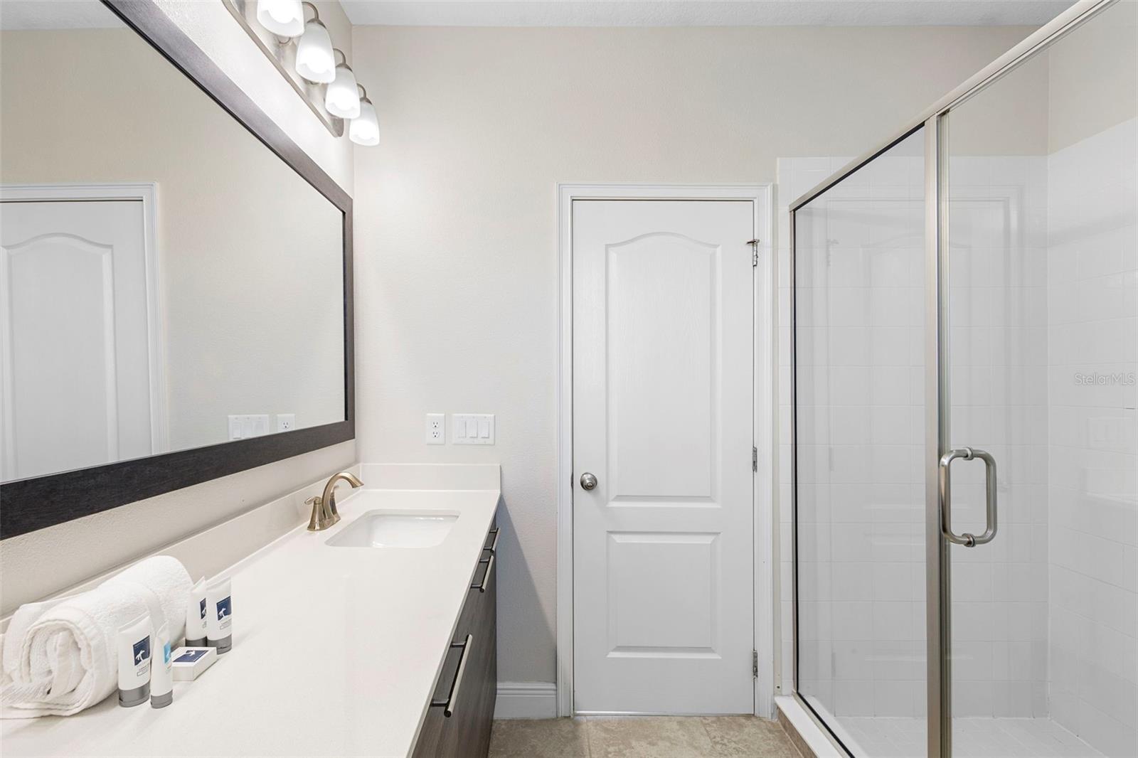 Image 23 of 61 For 137 Angelas Avenue