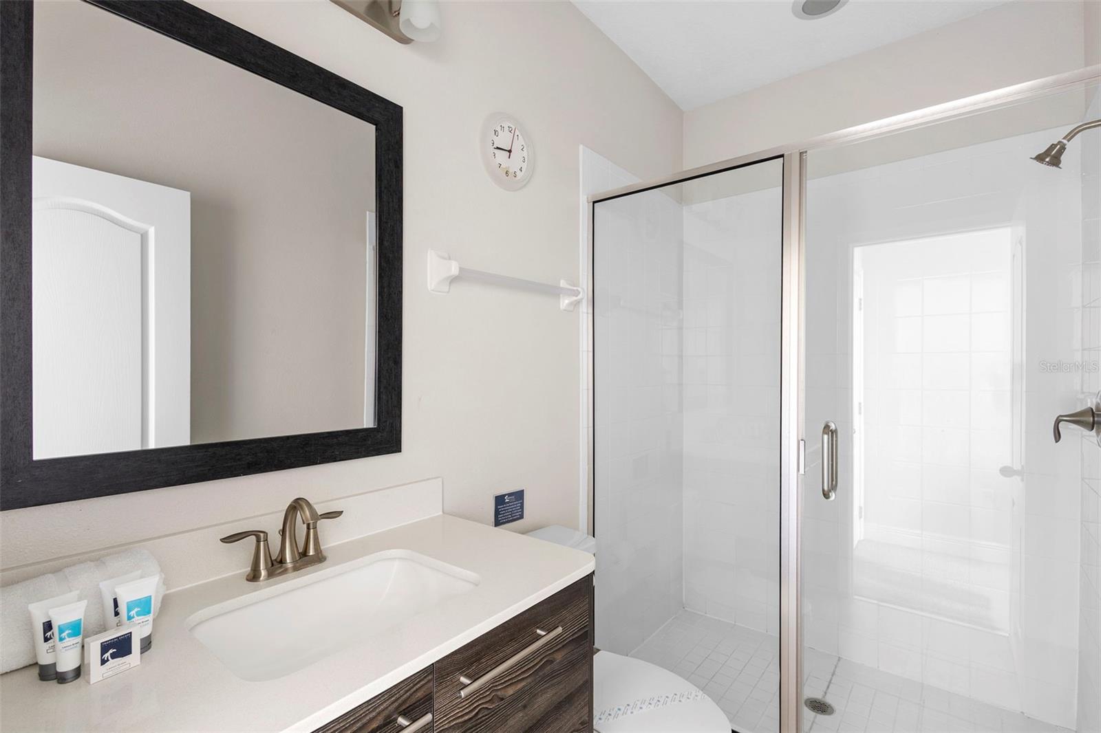 Image 26 of 61 For 137 Angelas Avenue