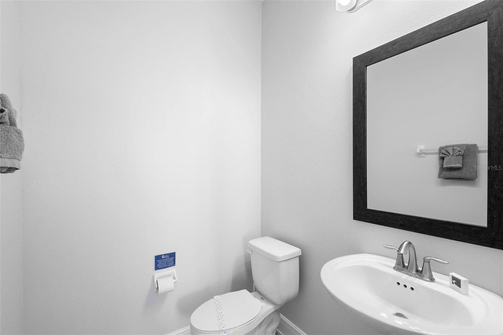 Image 32 of 61 For 137 Angelas Avenue