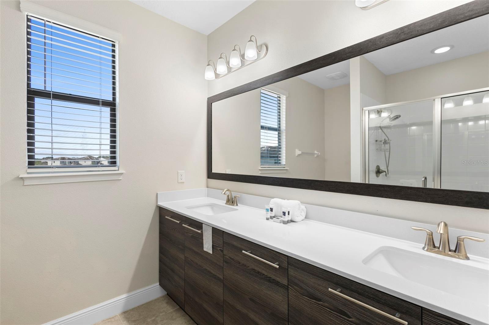 Image 39 of 61 For 137 Angelas Avenue