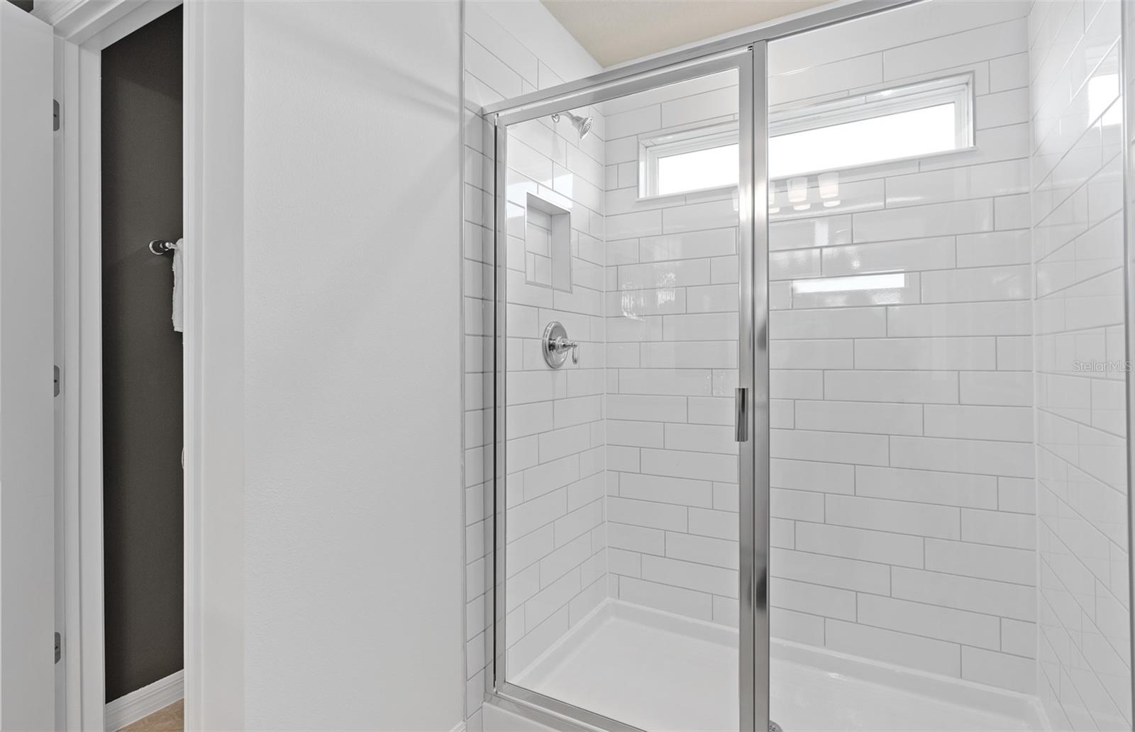 Image 24 of 30 For 4620 Orchard View Alley