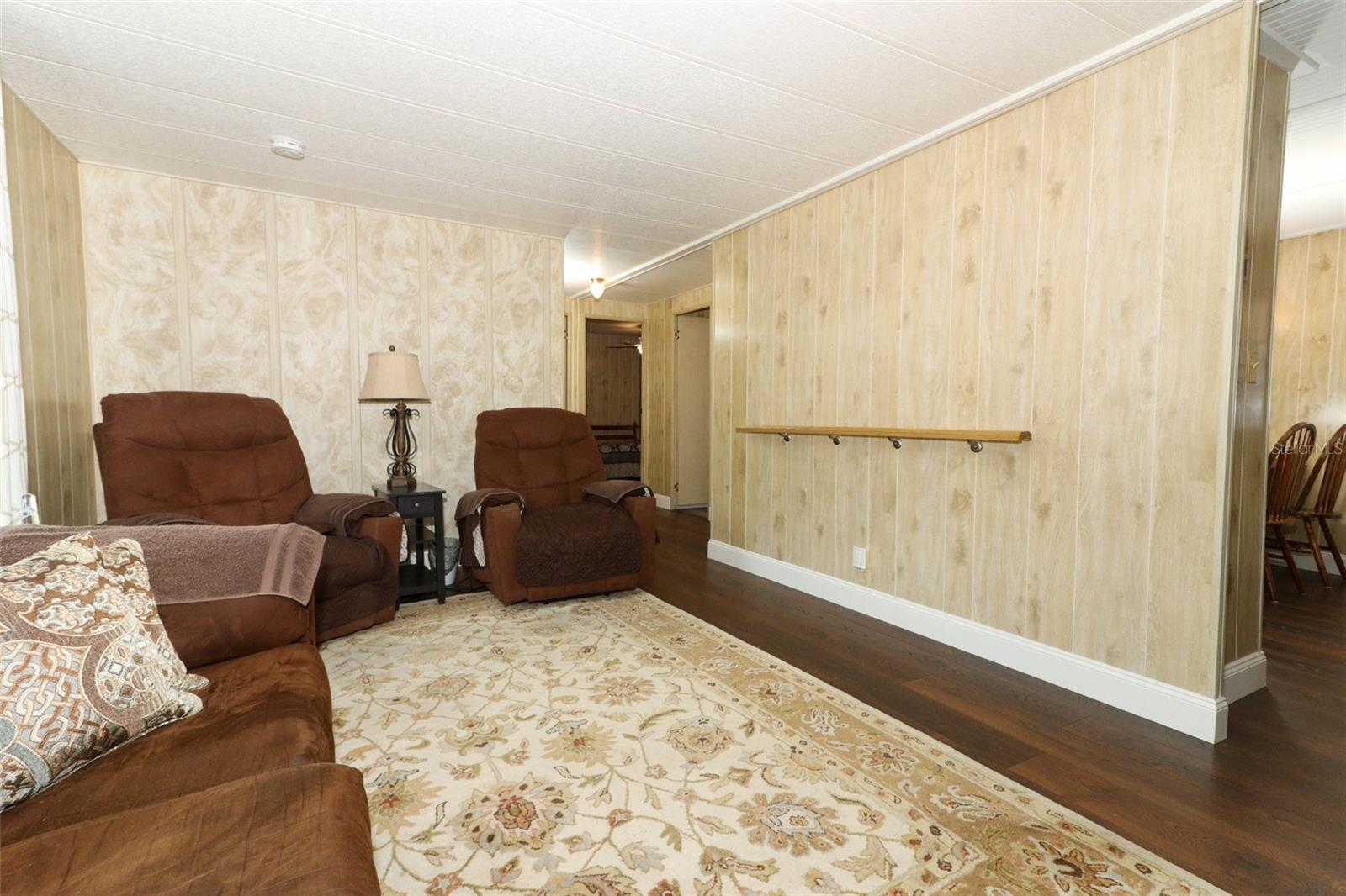 Image 8 of 46 For 320 Casa Grande