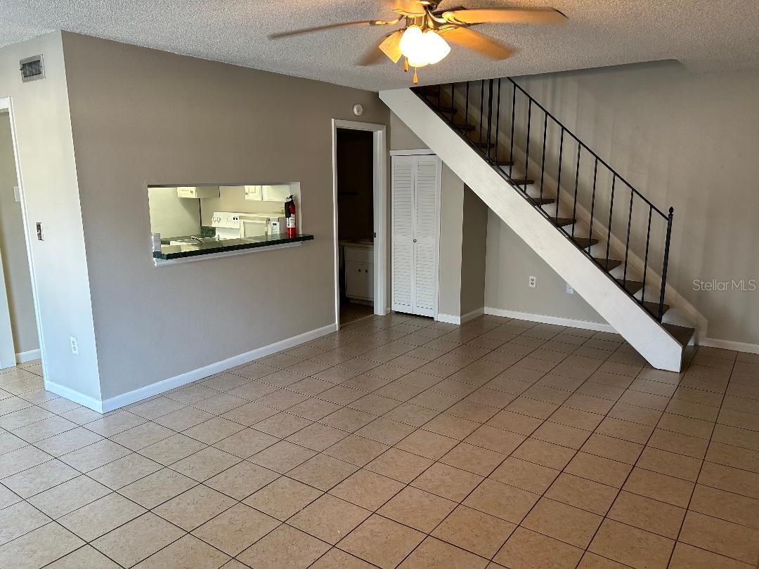 Image 6 of 19 For 5582 Green Shadows Place 20-2