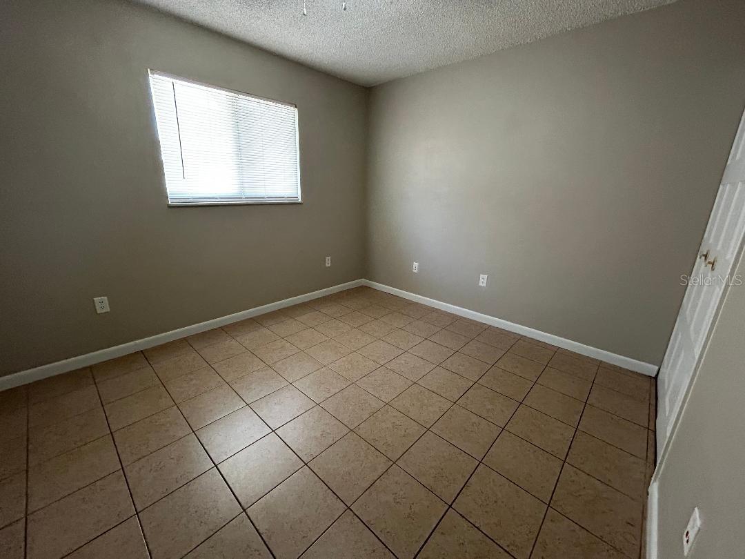 Image 8 of 19 For 5582 Green Shadows Place 20-2