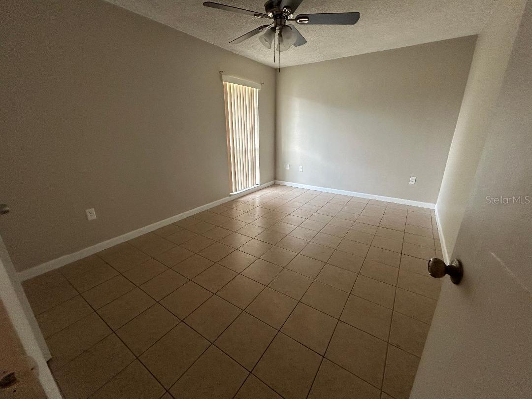 Image 9 of 19 For 5582 Green Shadows Place 20-2