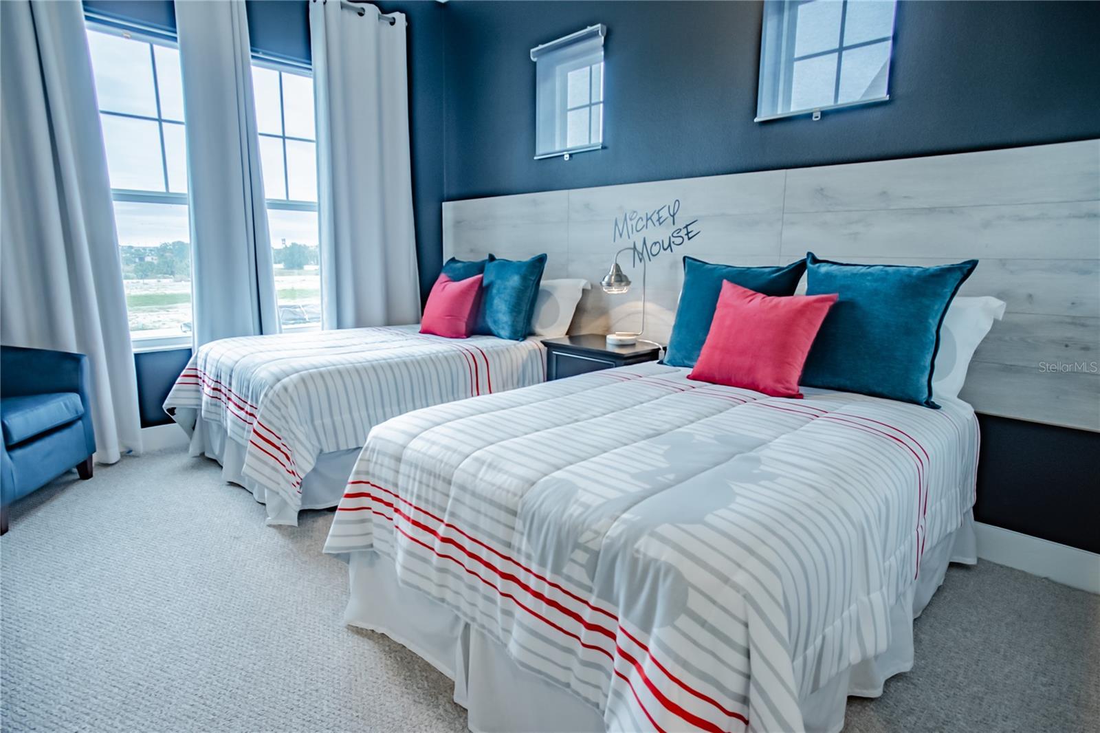 Listing photo id 23 for 7585 Sunny Dreams Lane