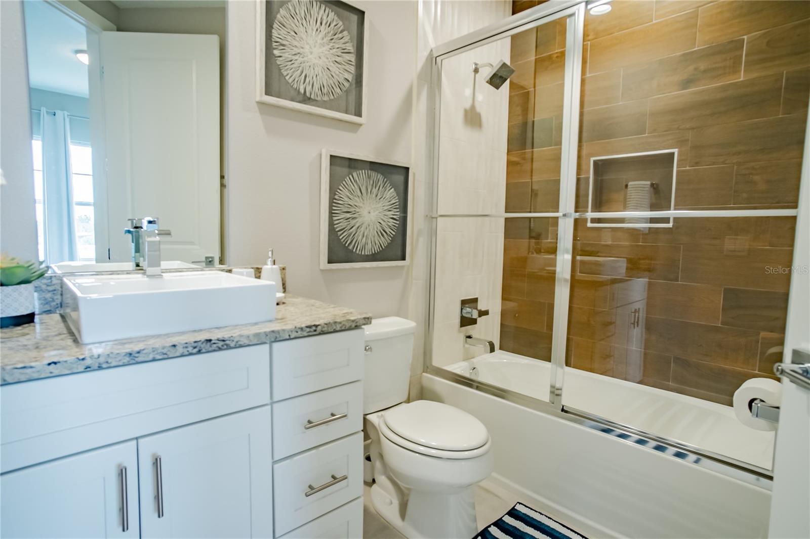 Listing photo id 26 for 7585 Sunny Dreams Lane