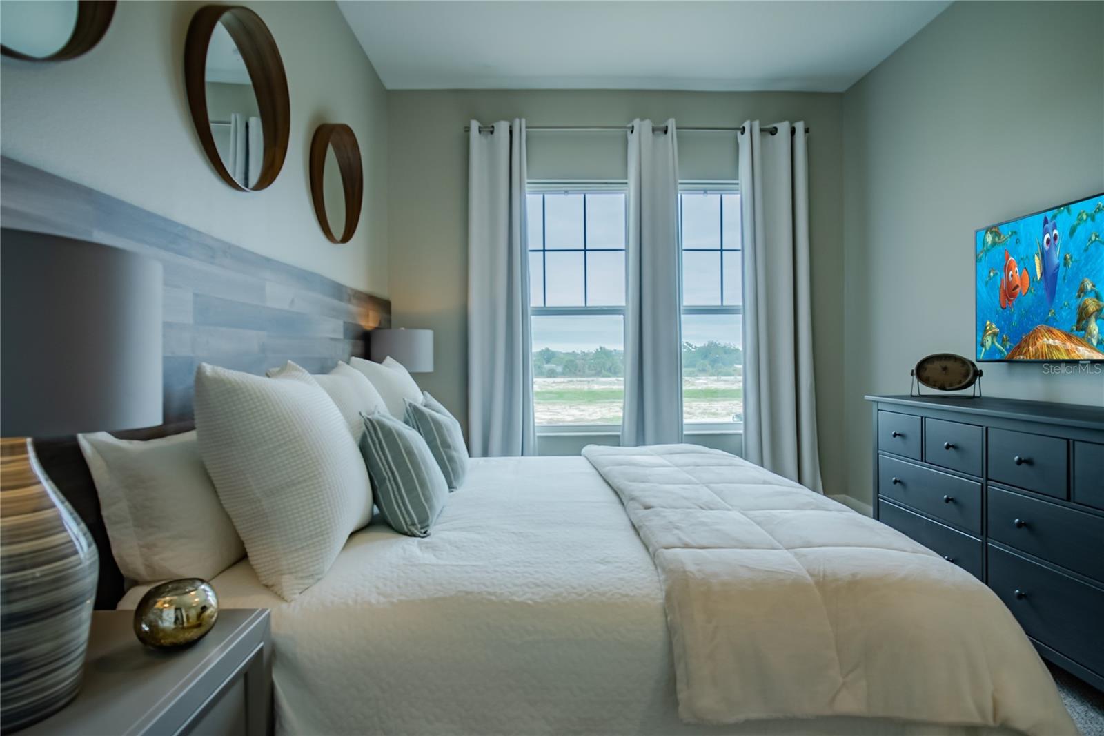 Listing photo id 28 for 7585 Sunny Dreams Lane