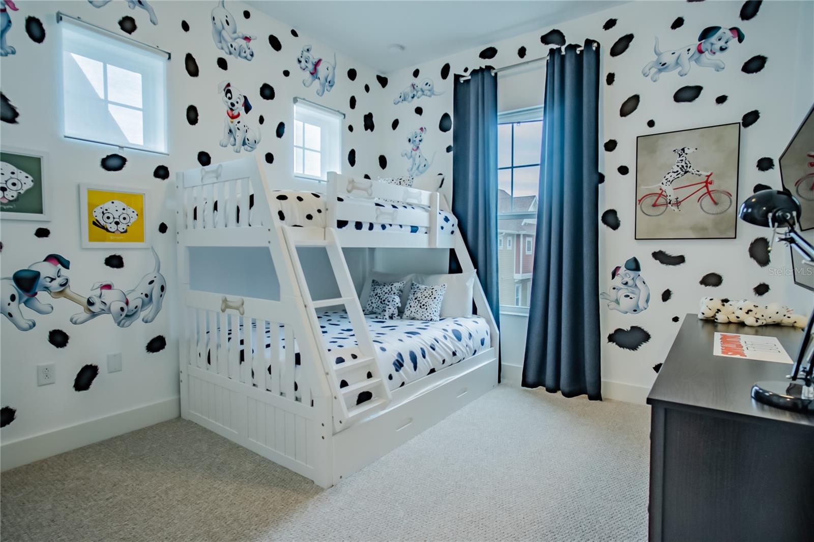 Listing photo id 30 for 7585 Sunny Dreams Lane