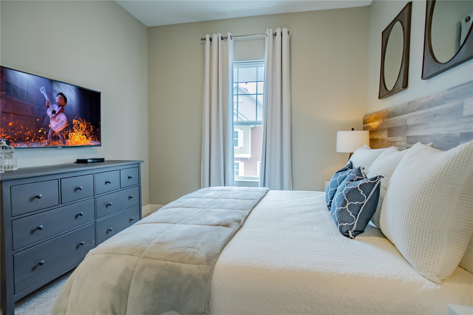 Listing photo id 33 for 7585 Sunny Dreams Lane