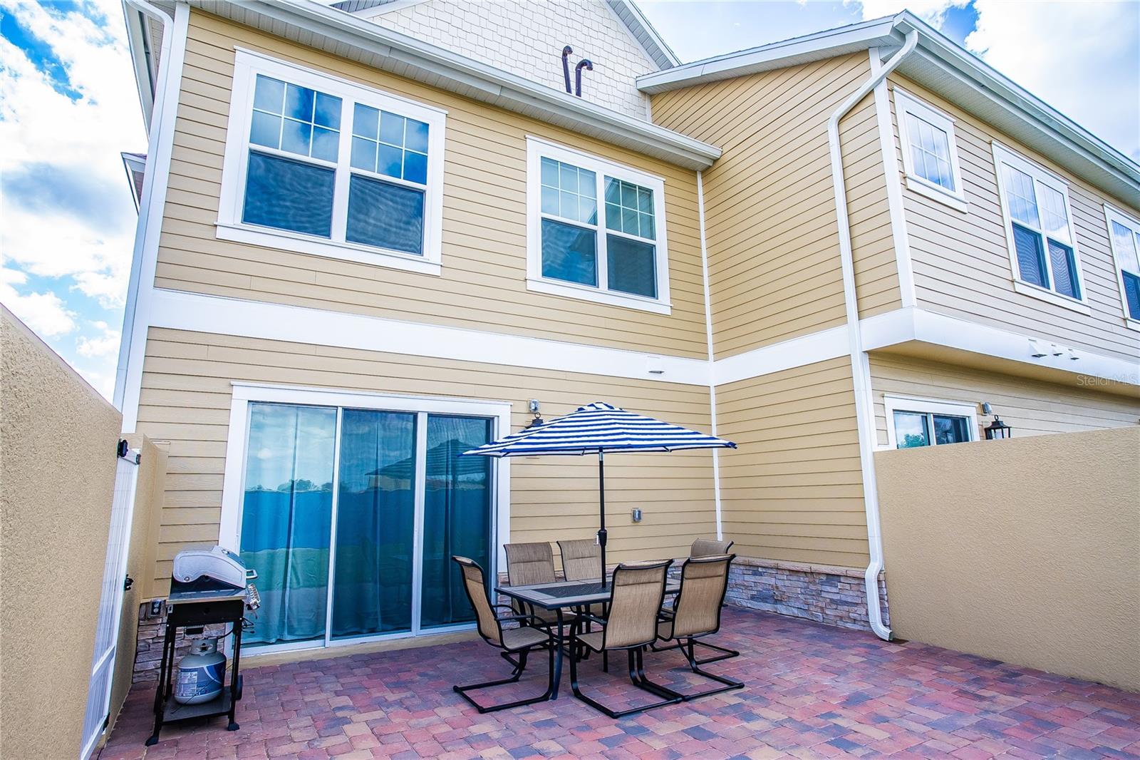 Listing photo id 38 for 7585 Sunny Dreams Lane