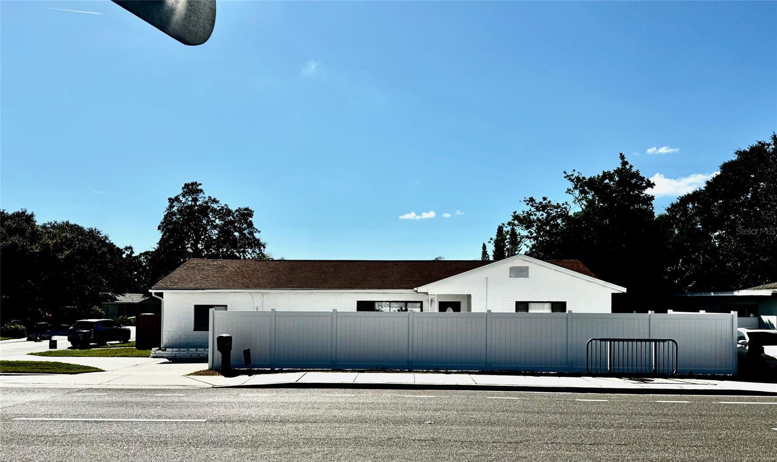 Image 2 of 30 For 7824 Starkey Road