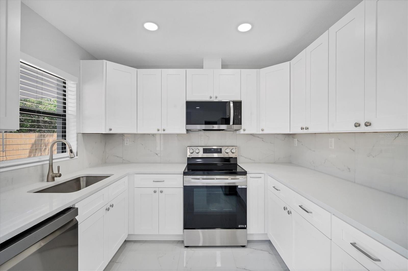 Image 23 of 30 For 7824 Starkey Road