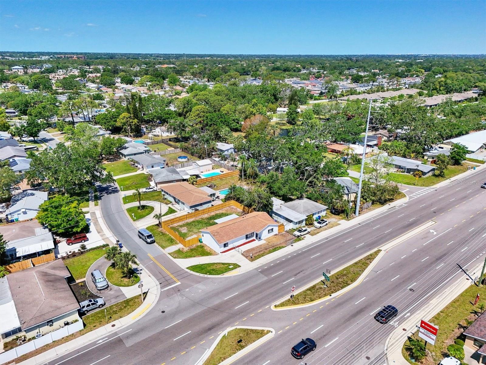 Image 9 of 30 For 7824 Starkey Road