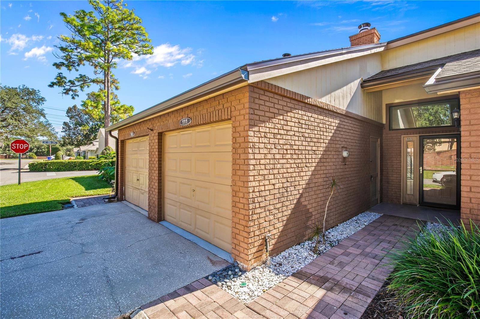 Image 2 of 24 For 111 Feather Edge Loop 4b