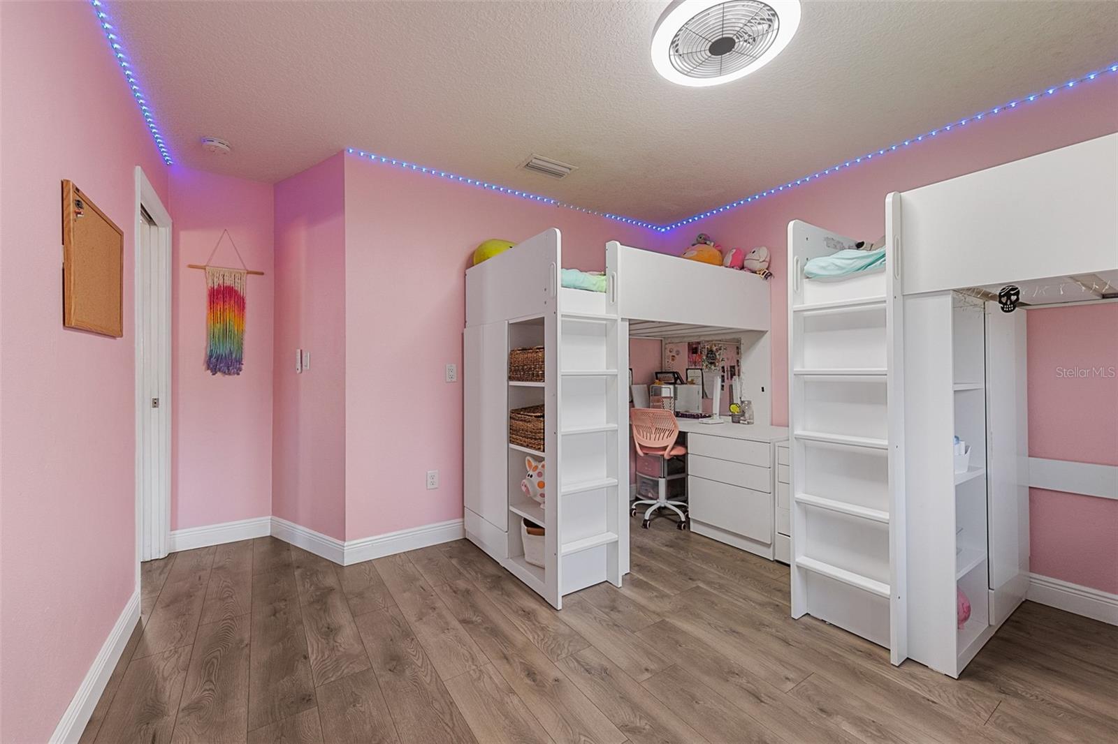 Image 26 of 40 For 1114 Seminole Drive