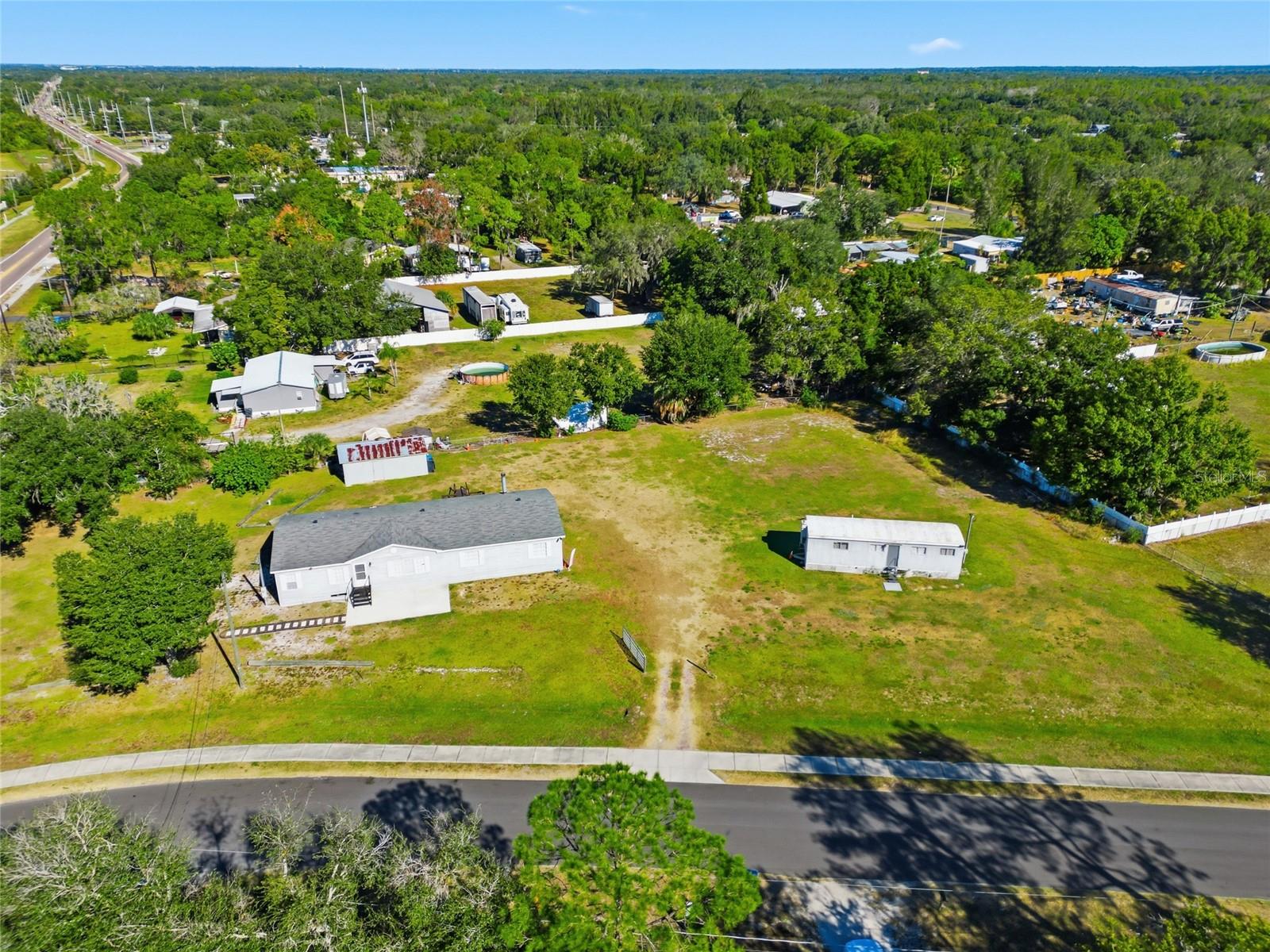 Listing photo id 5 for 12422 Balm Riverview Road