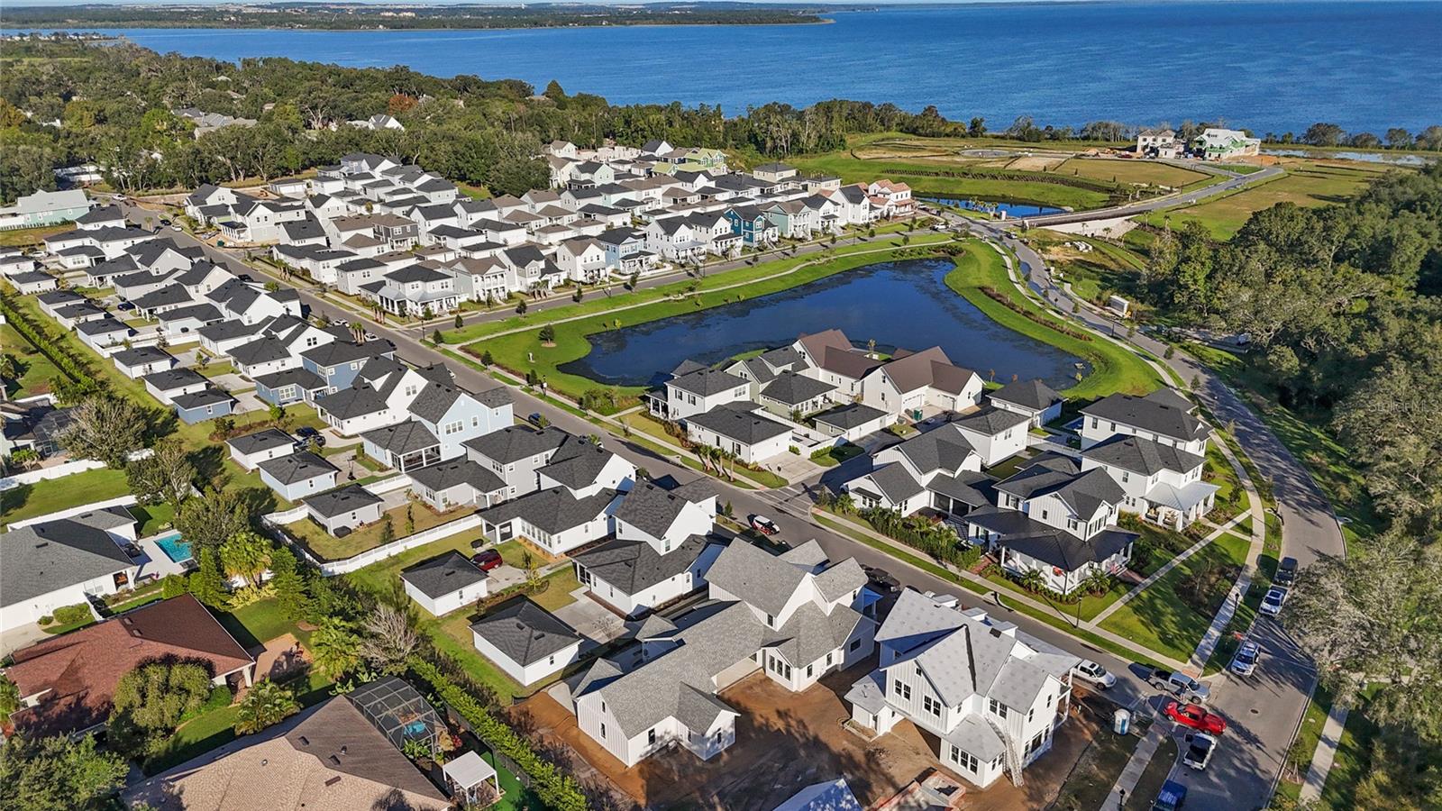 Image 49 of 95 For 1096 Riverway Drive