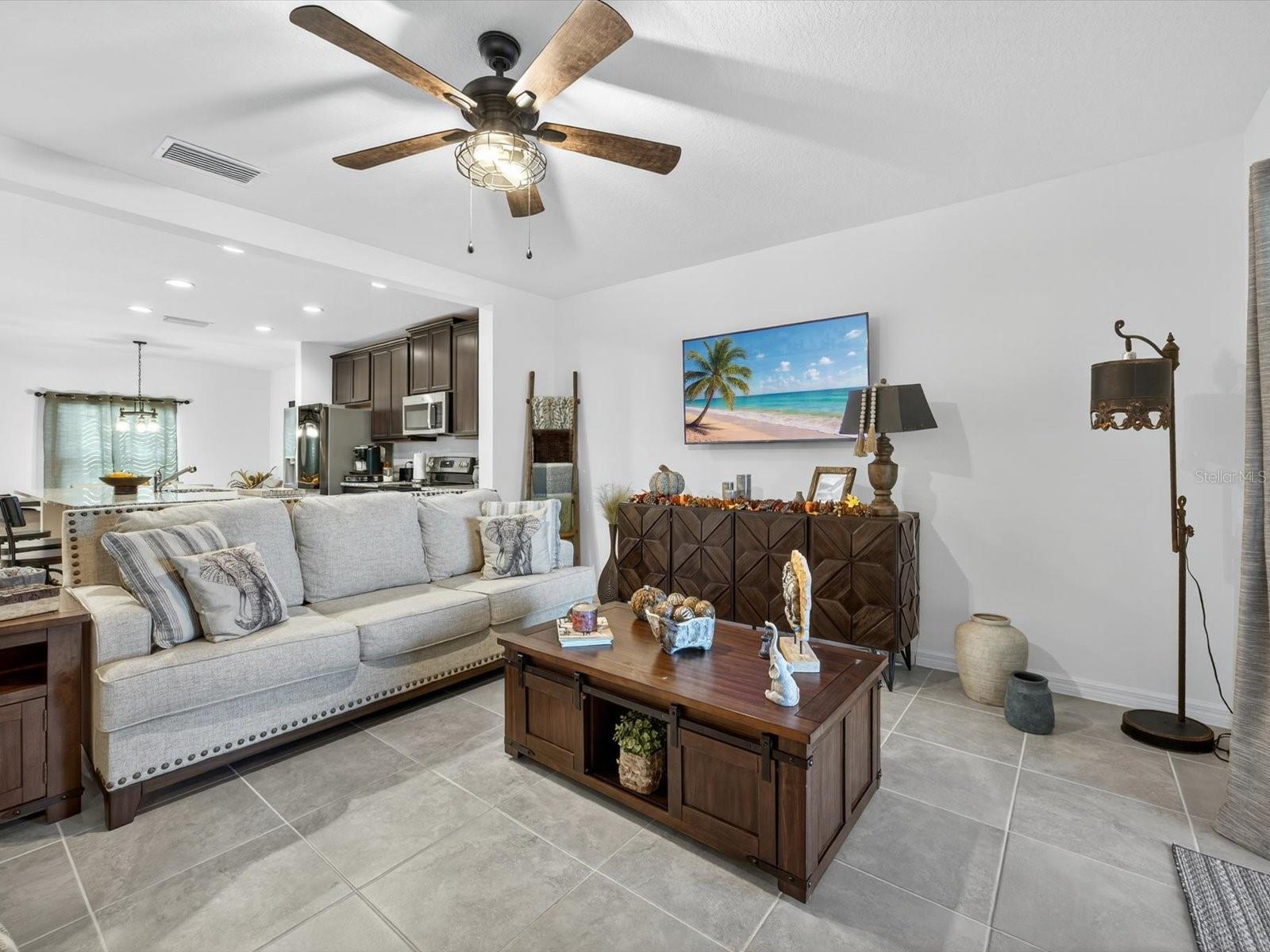 Image 6 of 31 For 439 Annabelle Way