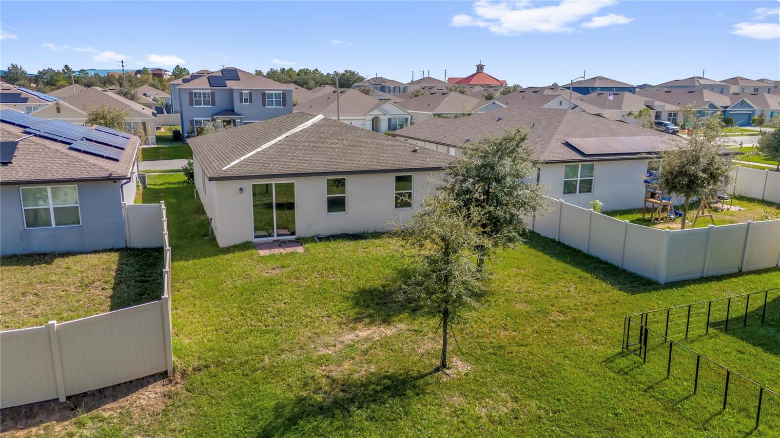 Image 23 of 27 For 551 Tortugas Street