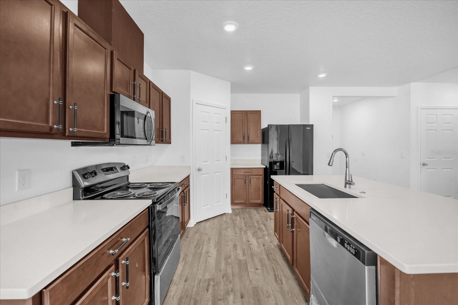 Image 8 of 27 For 551 Tortugas Street