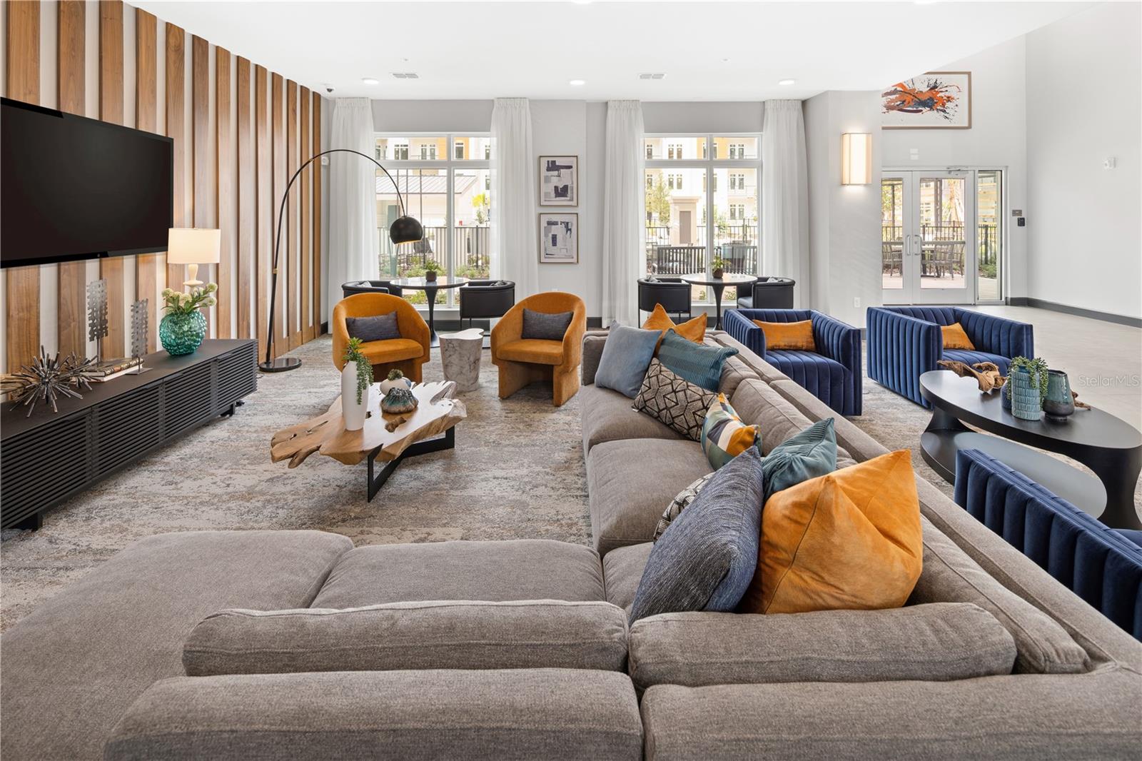 Image 33 of 37 For 5256 International Drive B1