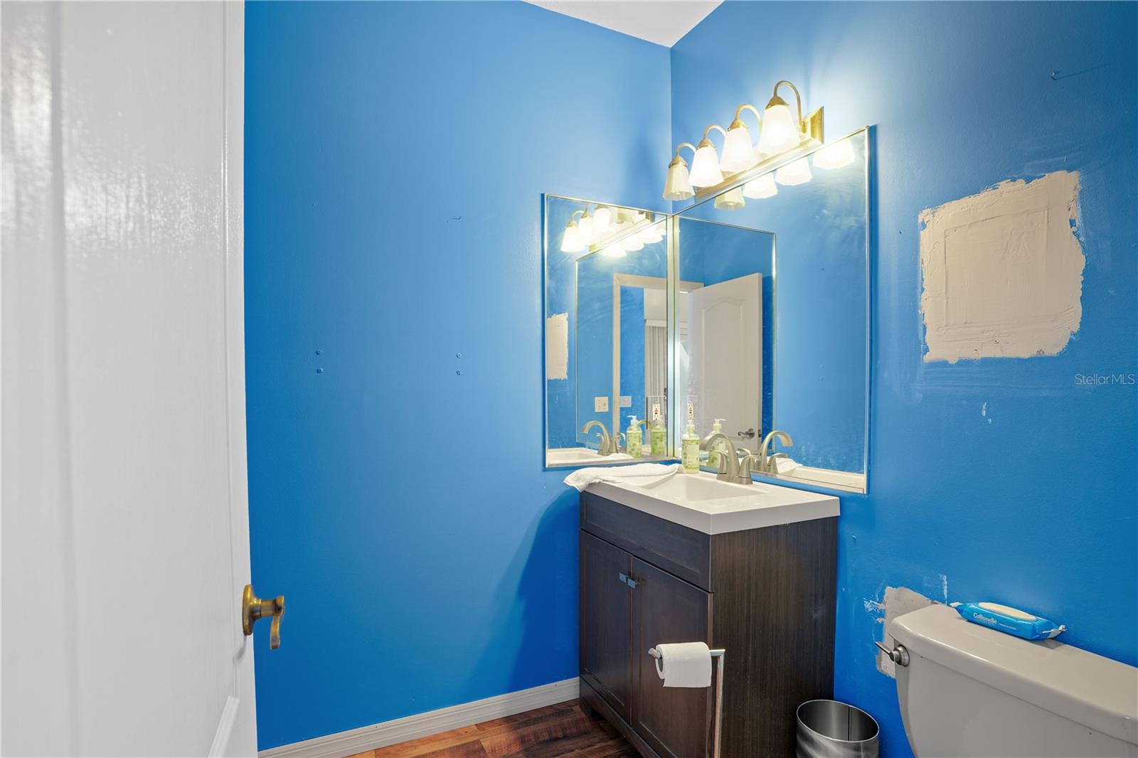 Image 31 of 41 For 2286 Lake Francis Drive