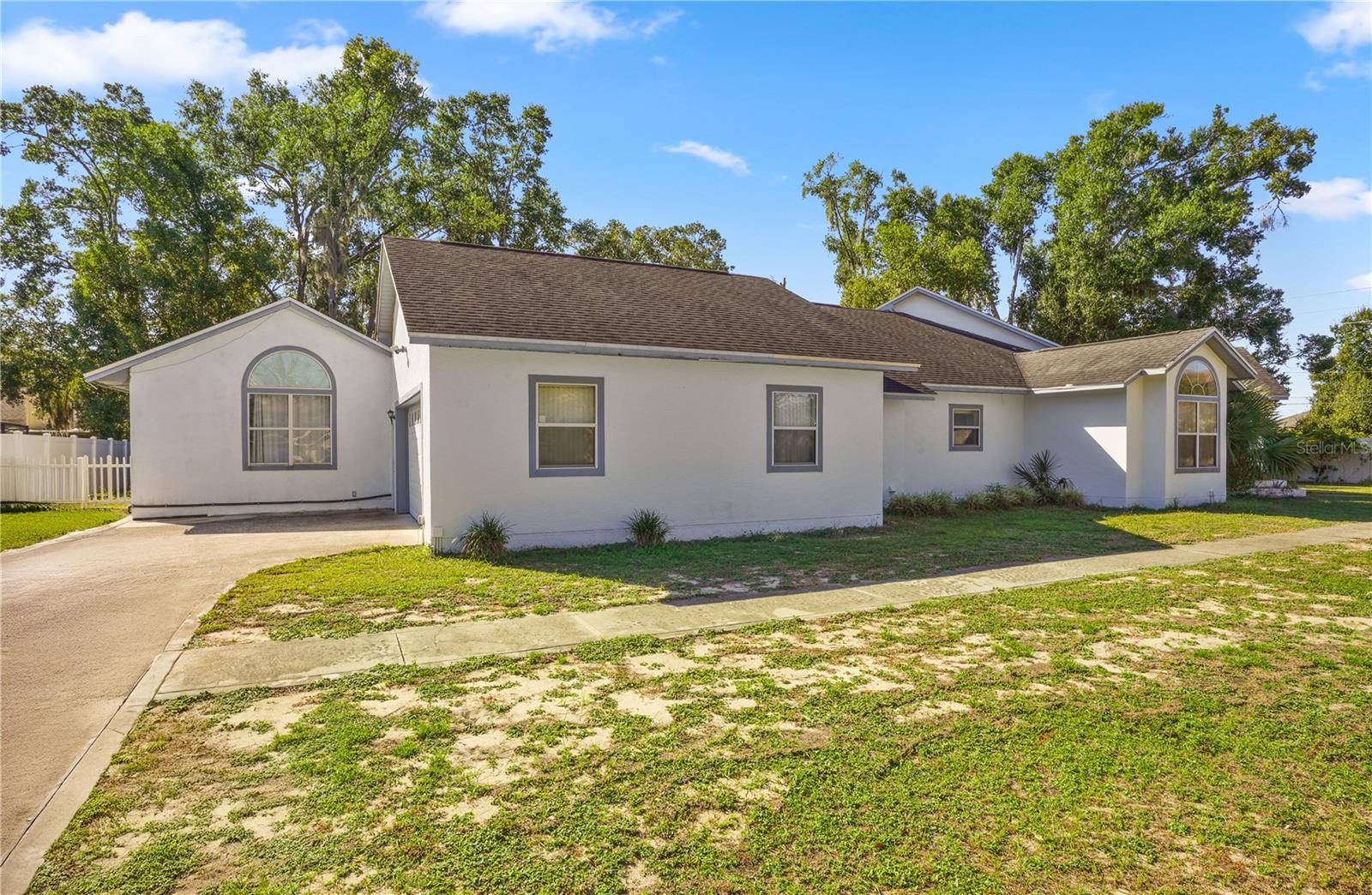 Image 4 of 41 For 2286 Lake Francis Drive