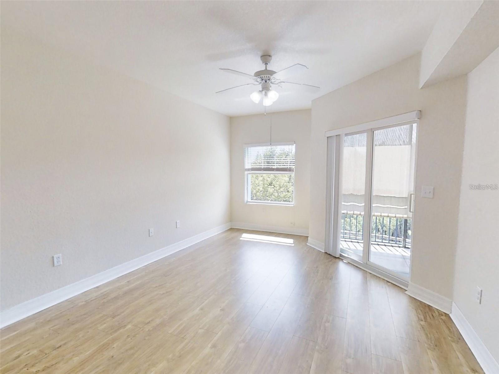 Image 13 of 52 For 5300 Atlantic Avenue 19-202