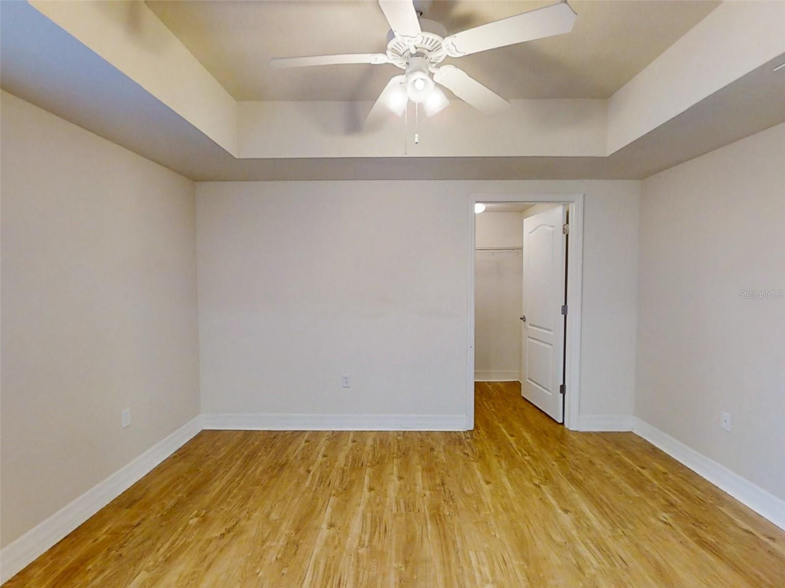 Image 17 of 52 For 5300 Atlantic Avenue 19-202