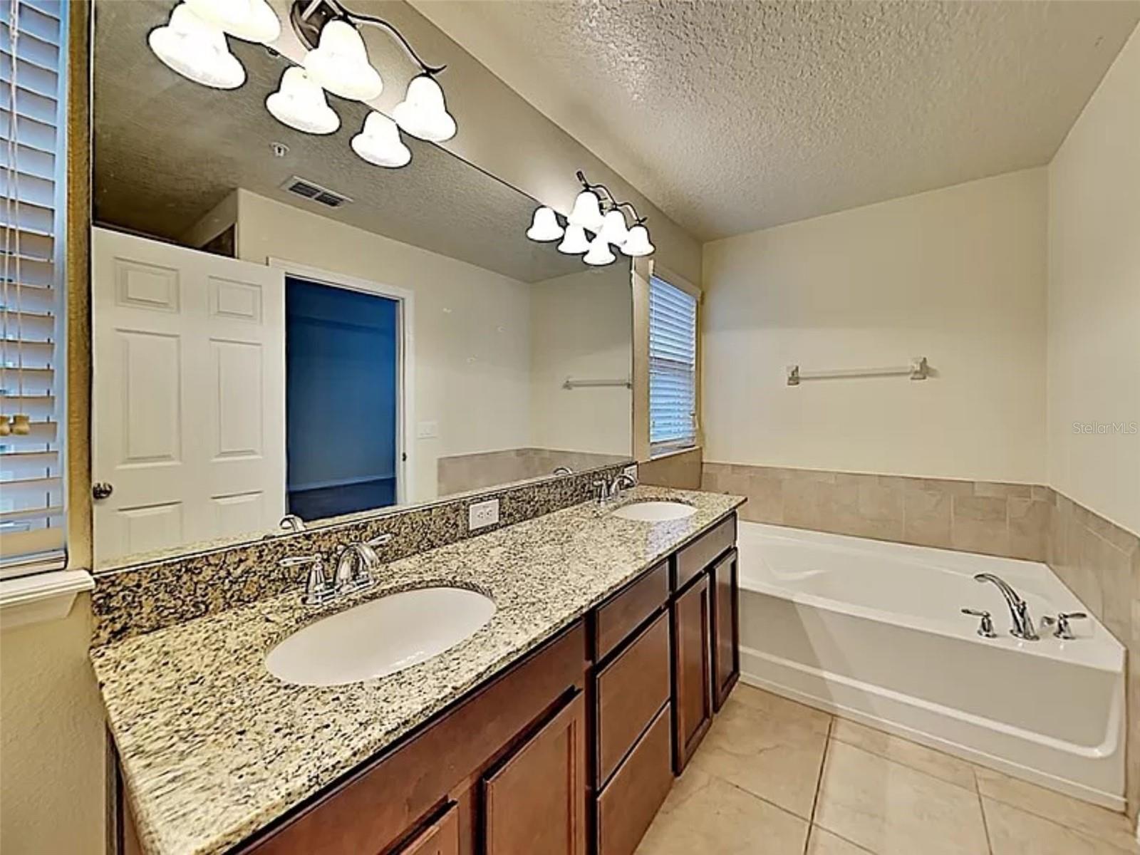 Image 11 of 16 For 8964 Hildreth Avenue